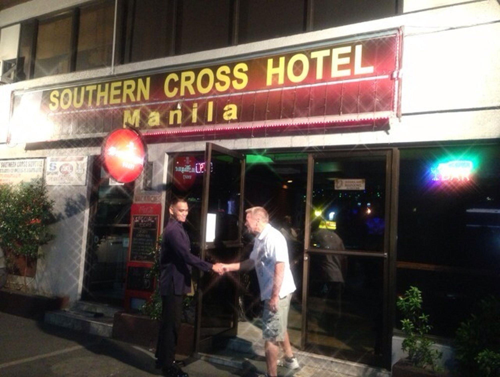 The Southern Cross Hotel Манила Екстериор снимка