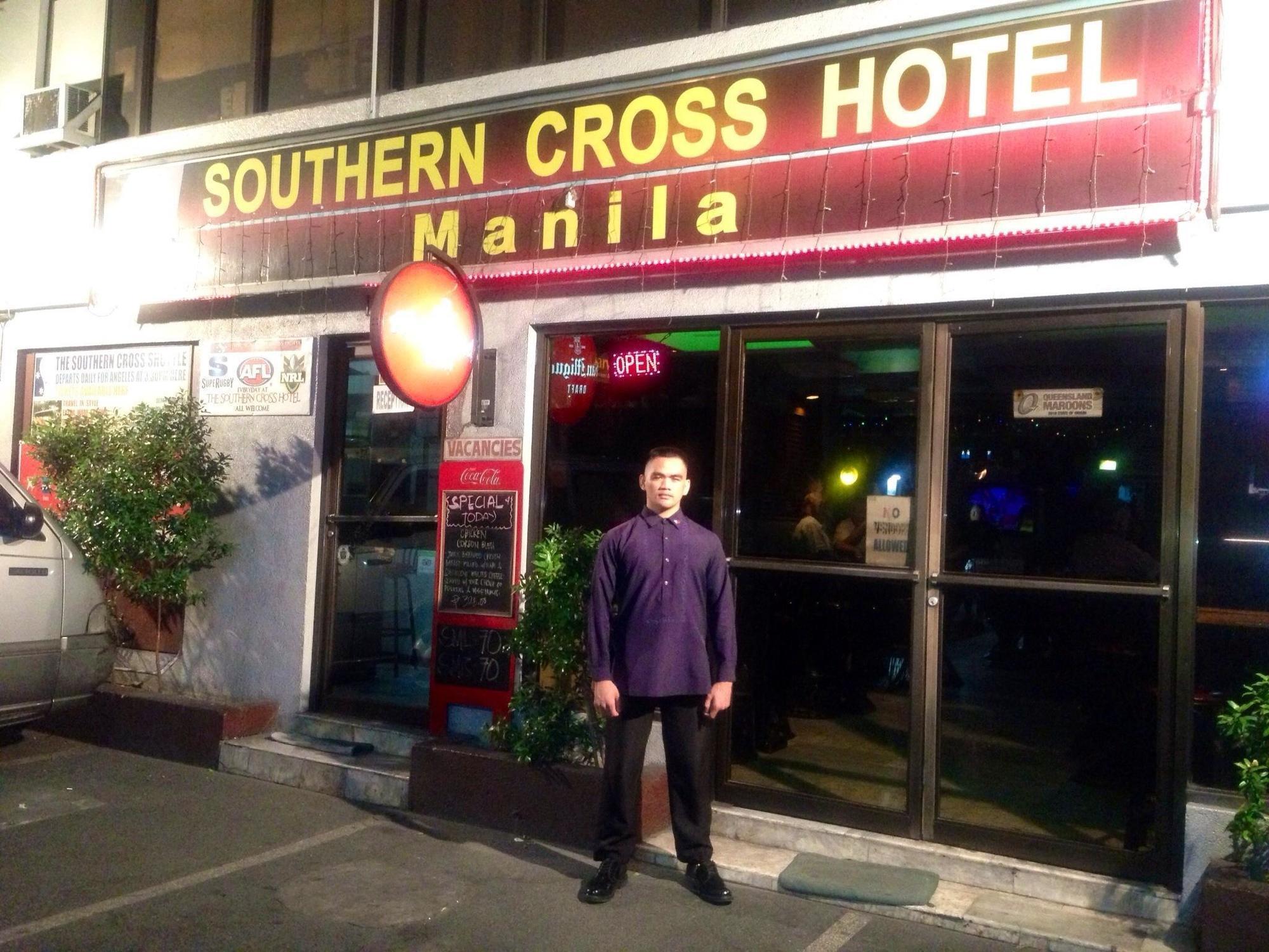 The Southern Cross Hotel Манила Екстериор снимка