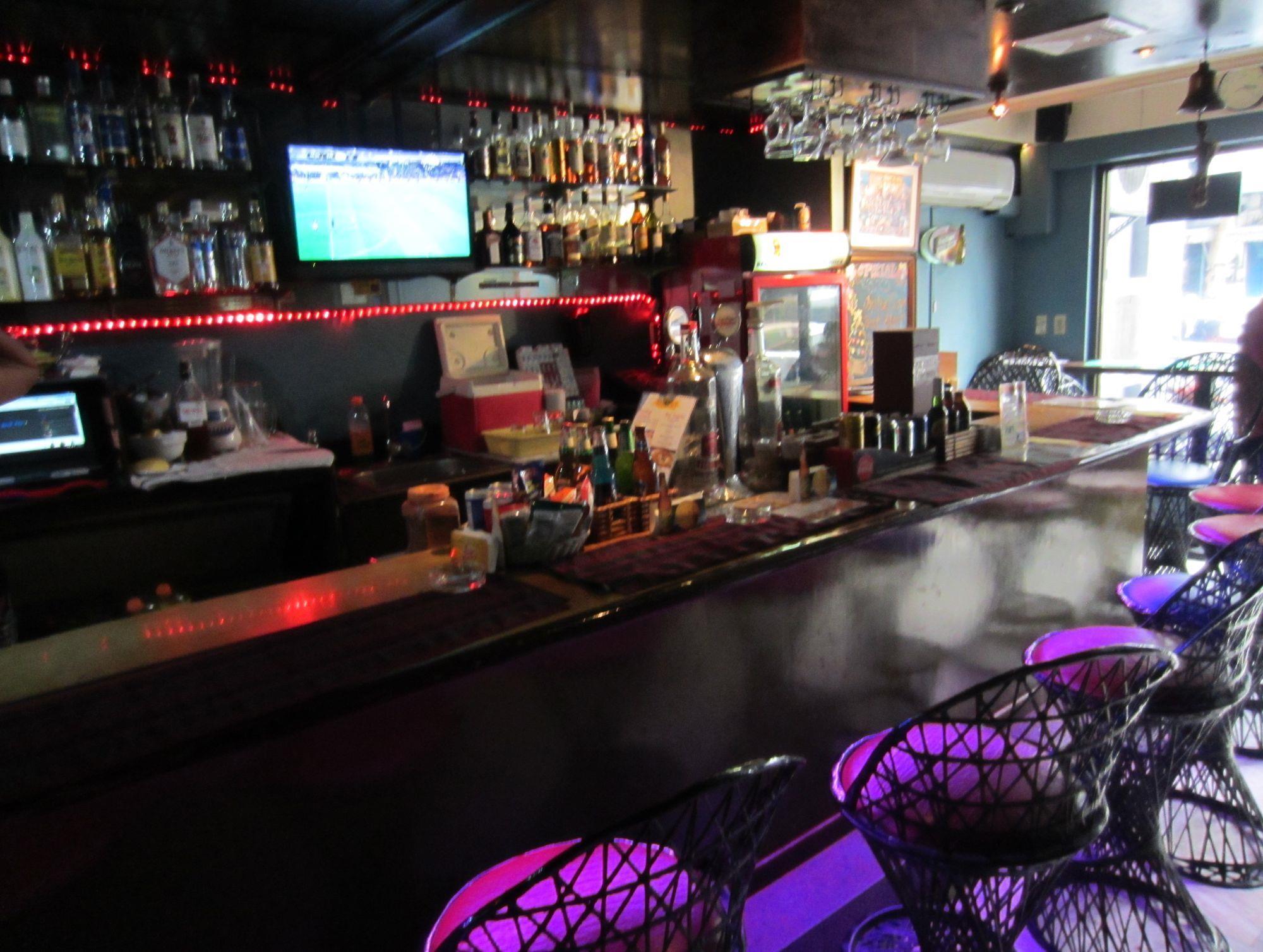 The Southern Cross Hotel Манила Екстериор снимка